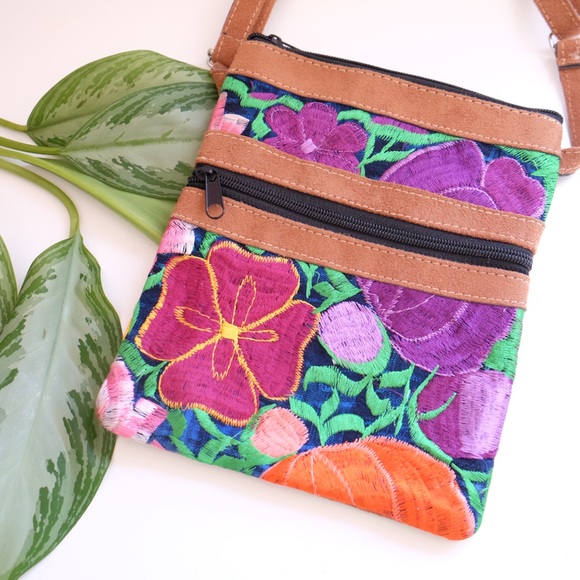 Frida Khalo Inspired Handmade Bag - Picture 2 of 4